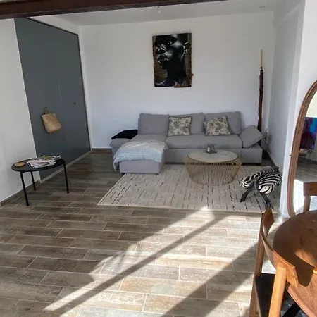 Maison Plein Sud Sur Les Toits Au 2 Terrasses Holiday home Montagnac (Herault)