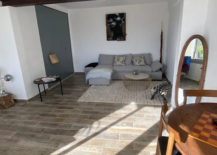 Maison Plein Sud Sur Les Toits Au 2 Terrasses Дом отдыха Монтаньяк
